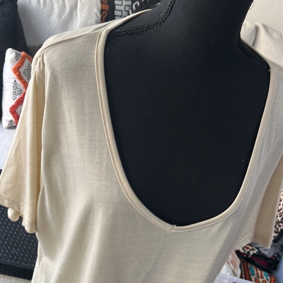 Boohoo | Deep V-Neck Top - Picture 2 of 5